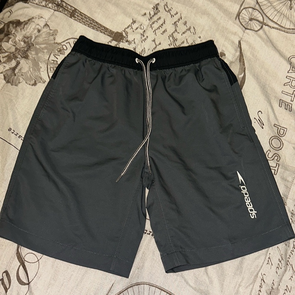 “Speedo” grey shorts
